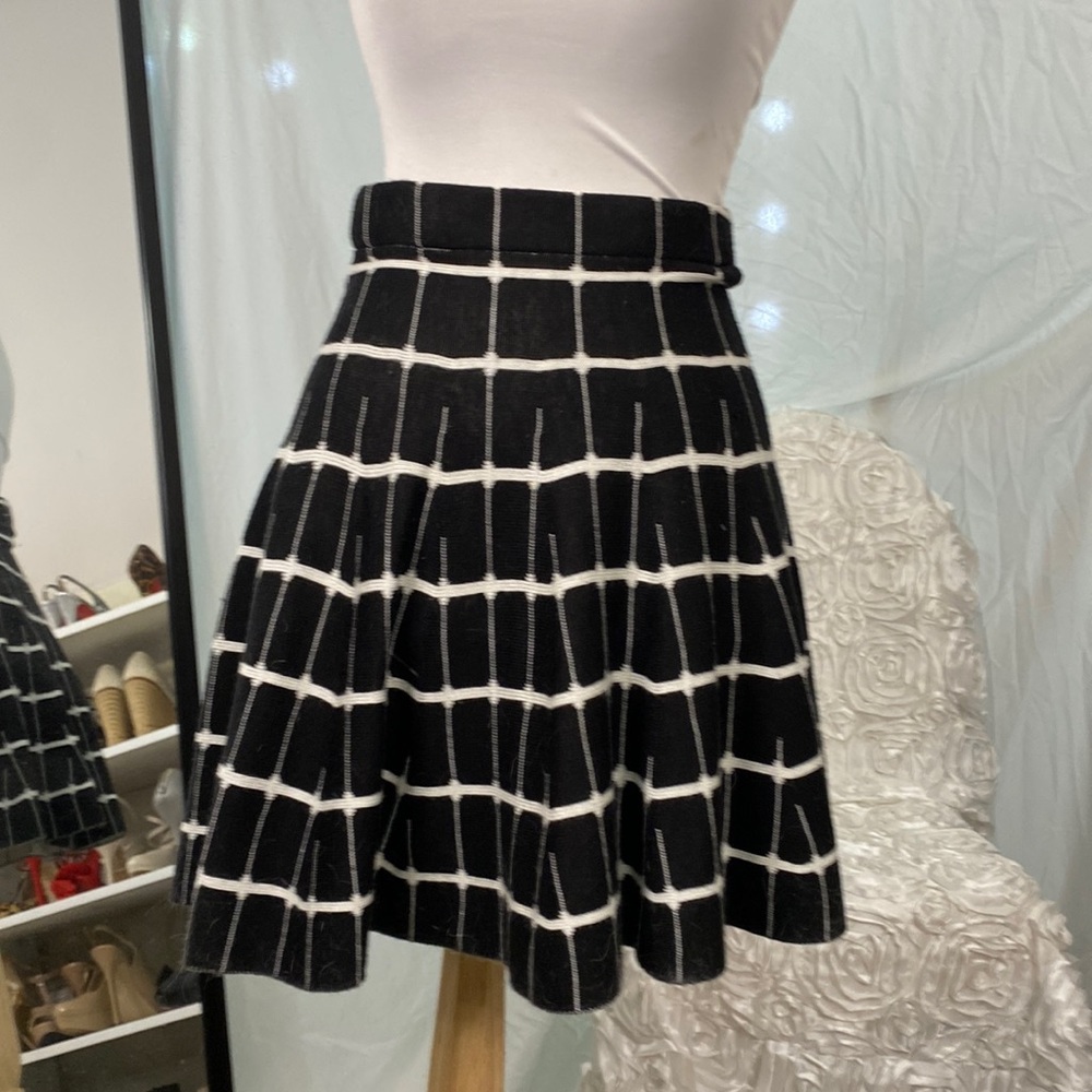 💎 Candie’s knot skater skirt